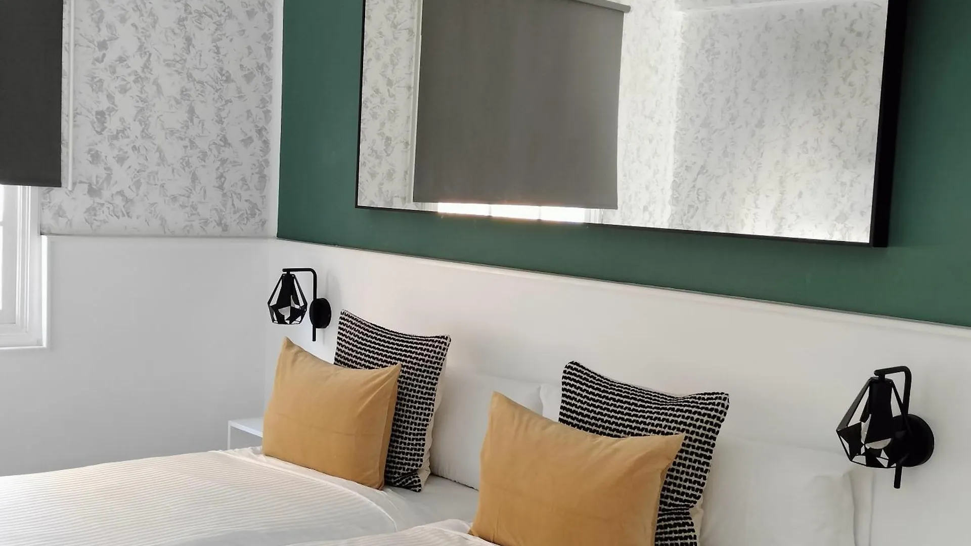 Room27- City Center location