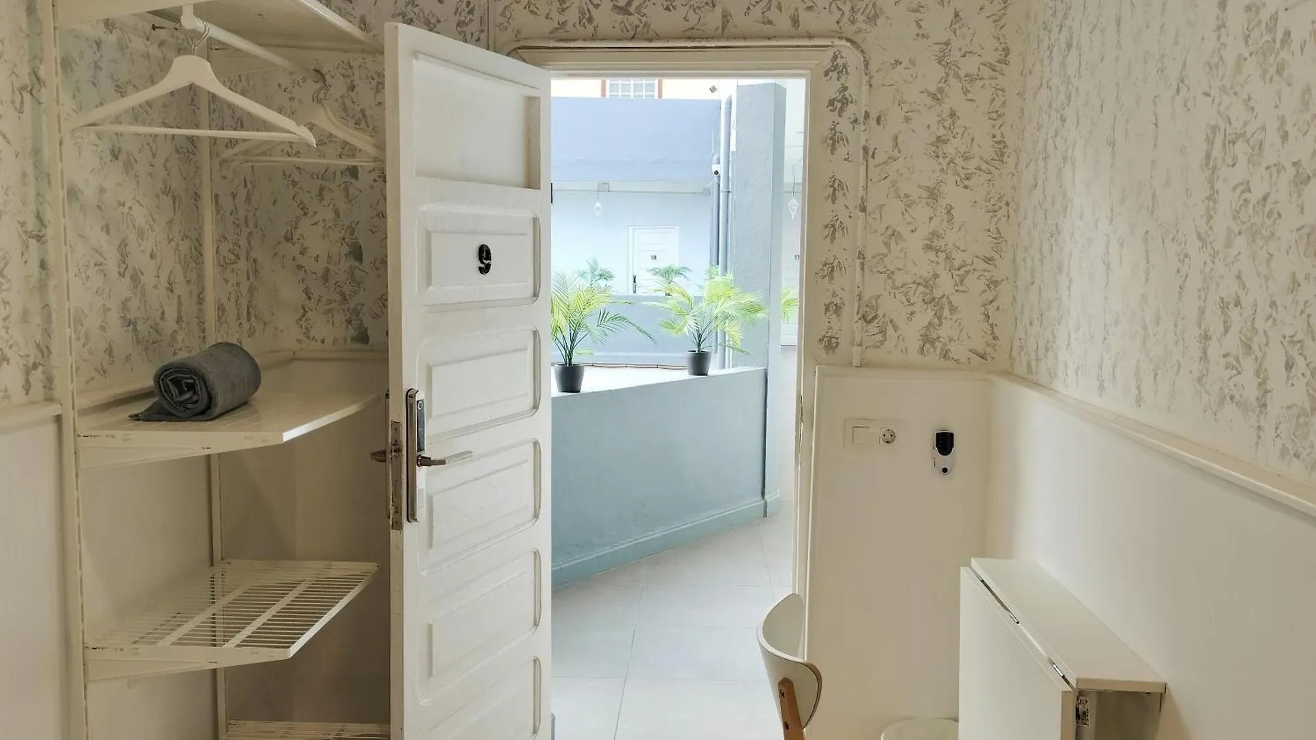 Room27- City Center La Laguna  Spain